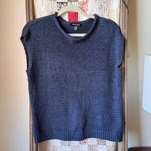 Cable & Gauge Blue Crew Neck Sleeveless Sweater